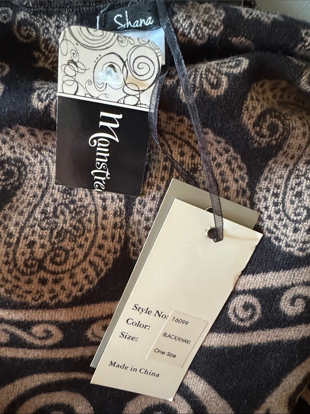 NWT Reversible Black and Taupe Paisley Floral Shawl Wrap